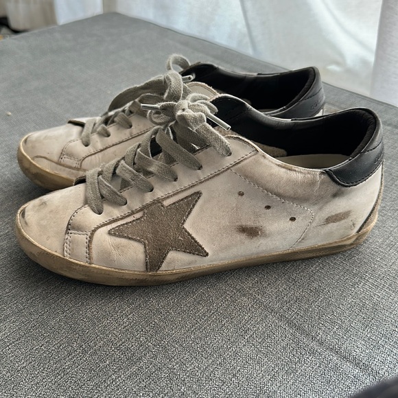 Golden Goose Shoes - GOLDEN GOOSE - SNEAKERS